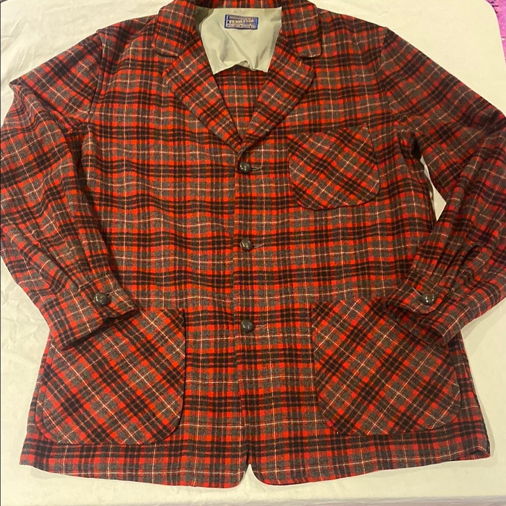Red and Black Plaid Pendleton shirt jacket/ shacket blazer size M 100% wool